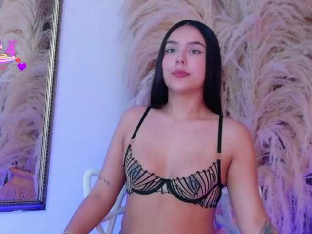 GigiRoss1 live cam on BongaCams