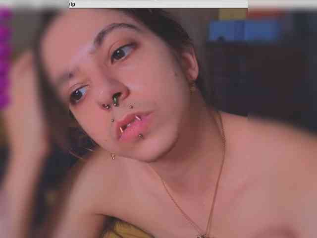 kuntboyzworld Live Webcam on BongaCams