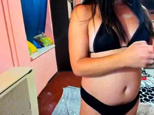 Vicky1215 webcam