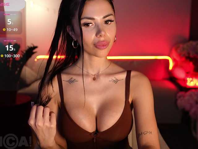 KatrinMoreno live cam on BongaCams