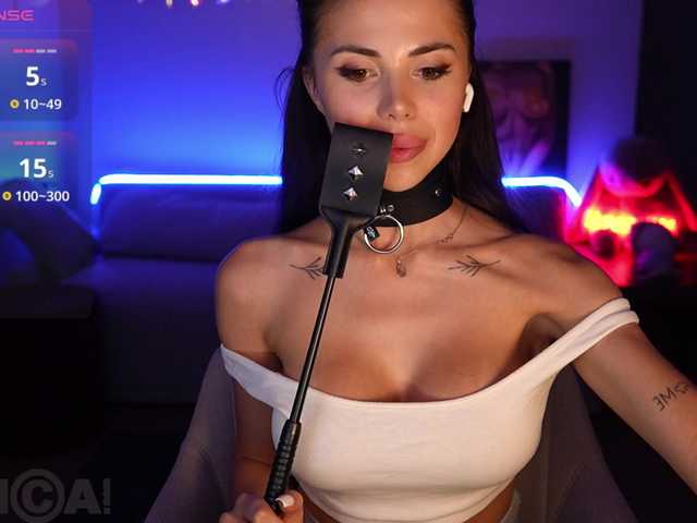 KatrinMoreno live cam on BongaCams