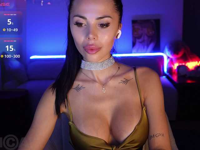 KatrinMoreno live cam on BongaCams