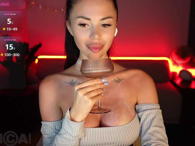 KatrinMoreno live cam on BongaCams