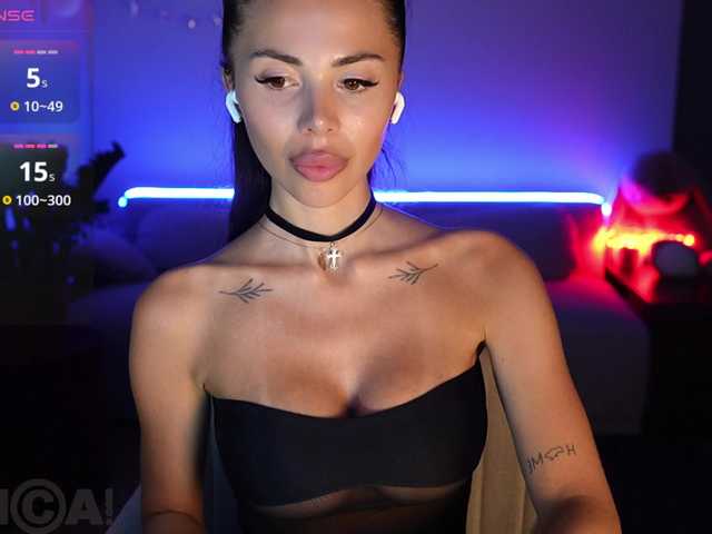 KatrinMoreno live cam on BongaCams