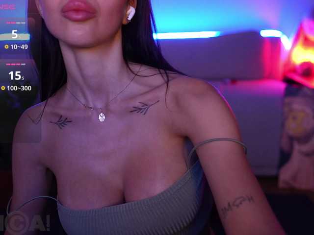 KatrinMoreno live cam on BongaCams