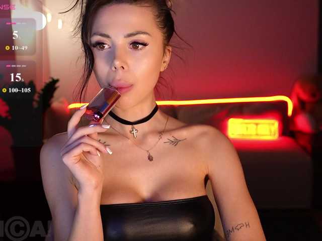  KatrinMoreno chat room