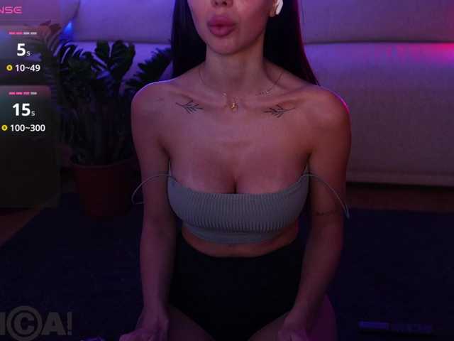 KatrinMoreno live cam on BongaCams