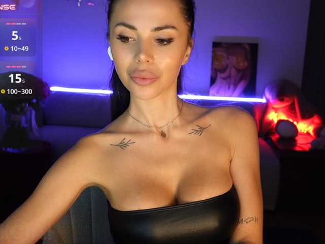 KatrinMoreno live cam on BongaCams