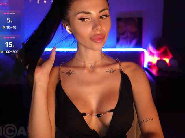 KatrinMoreno Live Webcam on BongaCams