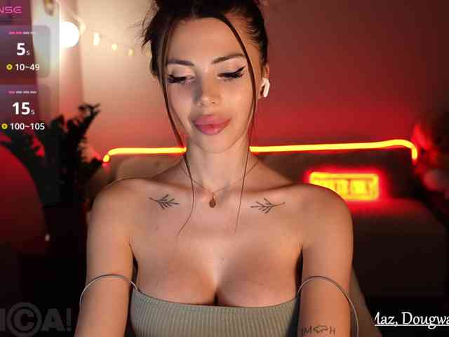 Model: KatrinaMoreno