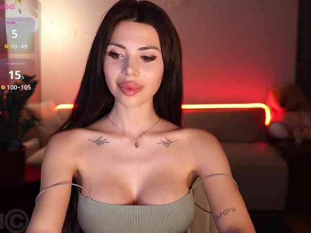 Model: KatrinaMoreno