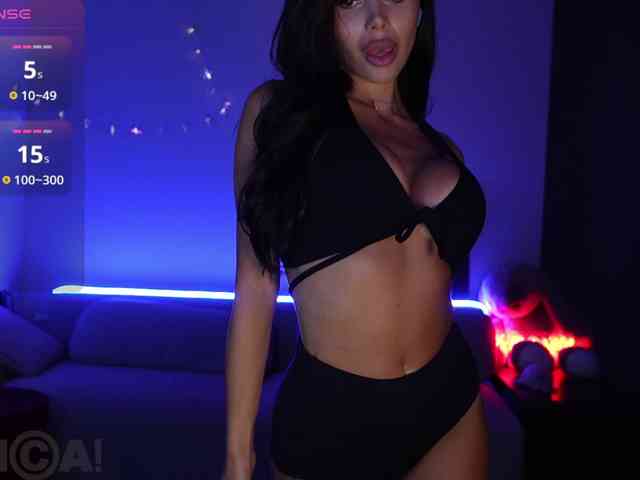 Model: KatrinaMoreno