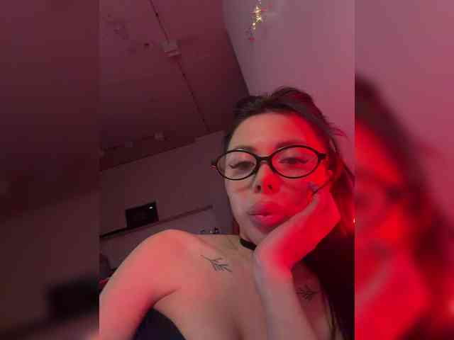 Model: KatrinaMoreno