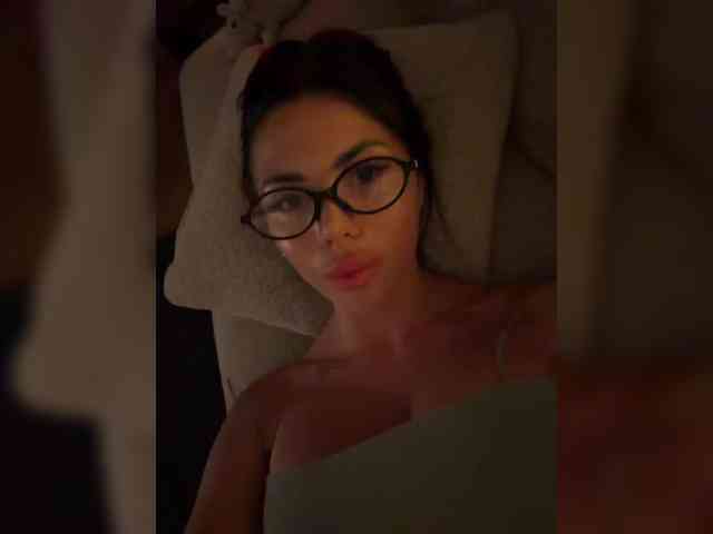 KatrinaMoreno webcam