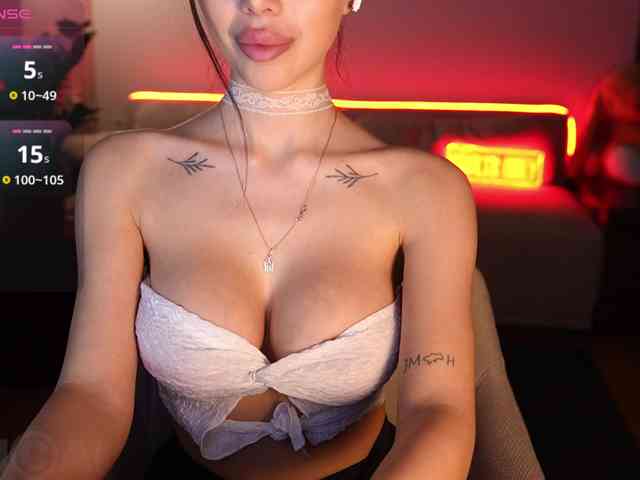 Model: KatrinaMoreno