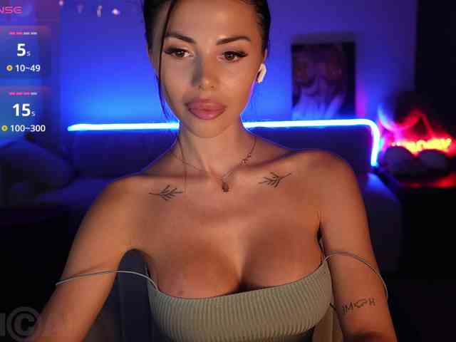KatrinaMoreno webcam
