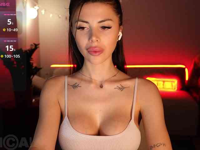 Model: KatrinaMoreno