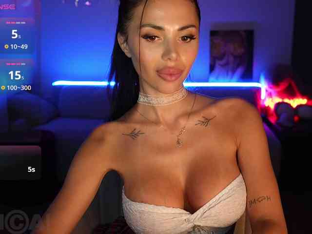 KatrinaMoreno webcam