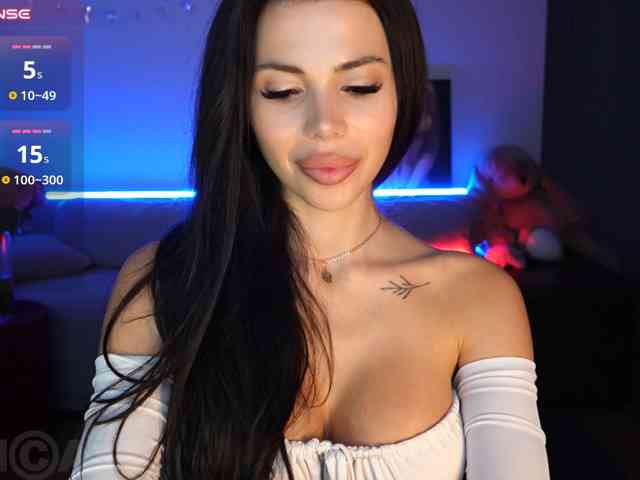 Model: KatrinaMoreno