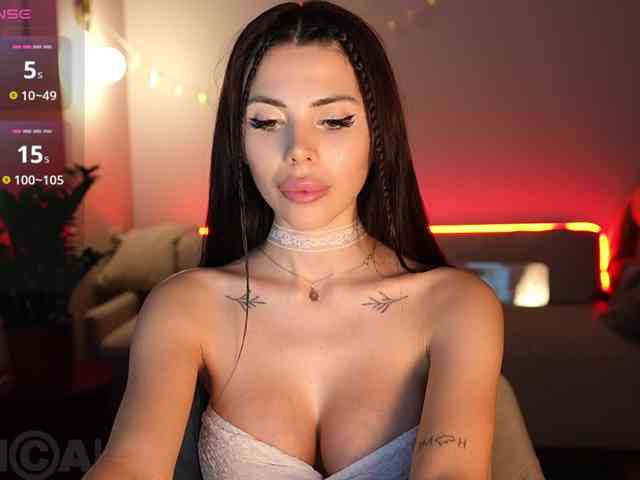 Model: KatrinaMoreno