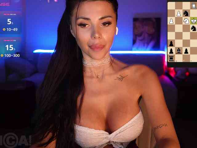 Model: KatrinaMoreno