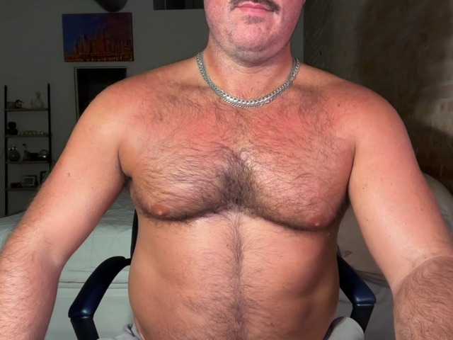 Barebackheat