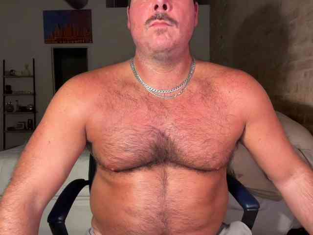 Barebackheat
