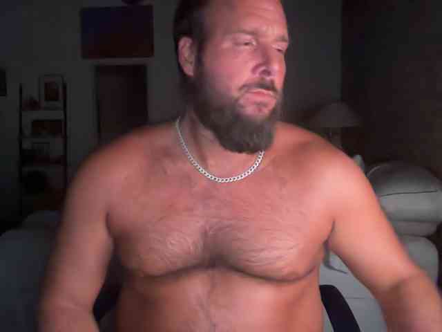 Barebackheat