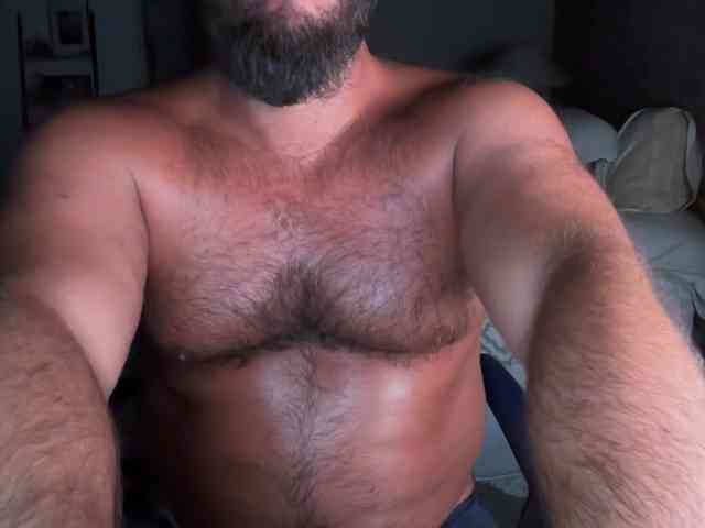 Barebackheat Sex Cam Show