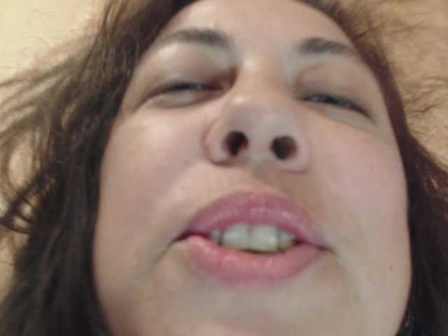 Kristina13 Live Cam and Statistics on UnifiedCams