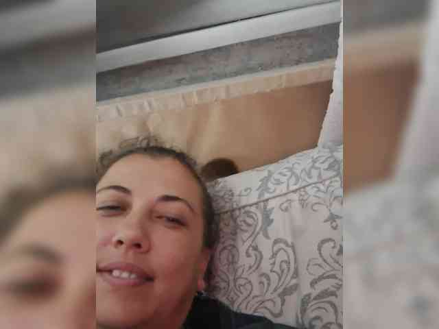 Kristina13 webcam
