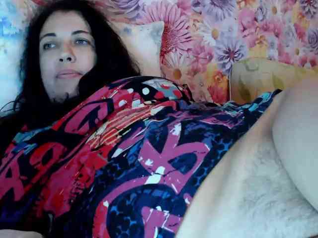 Kristina13 webcam