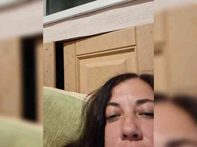 Kristina13 webcam