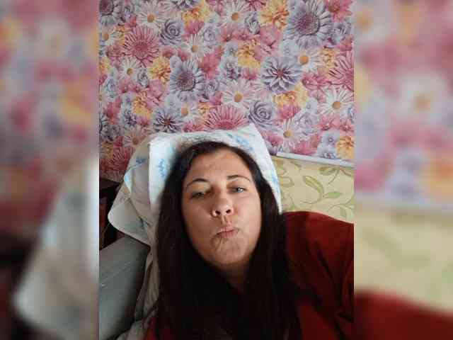 Kristina13 webcam