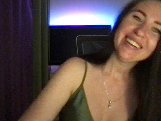 olexamiller live cam on BongaCams