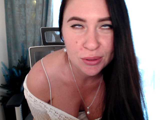 olexamiller live cam on BongaCams