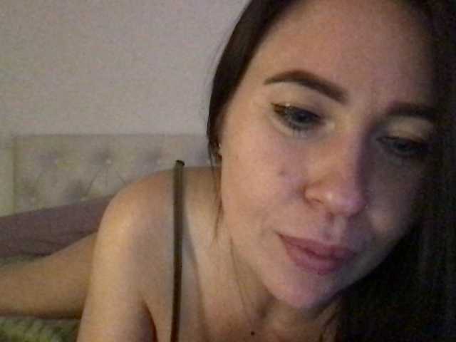 olexamiller live cam on BongaCams