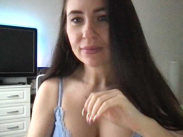 olexamiller live cam on BongaCams