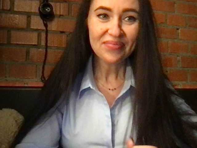 olexamiller live cam on BongaCams