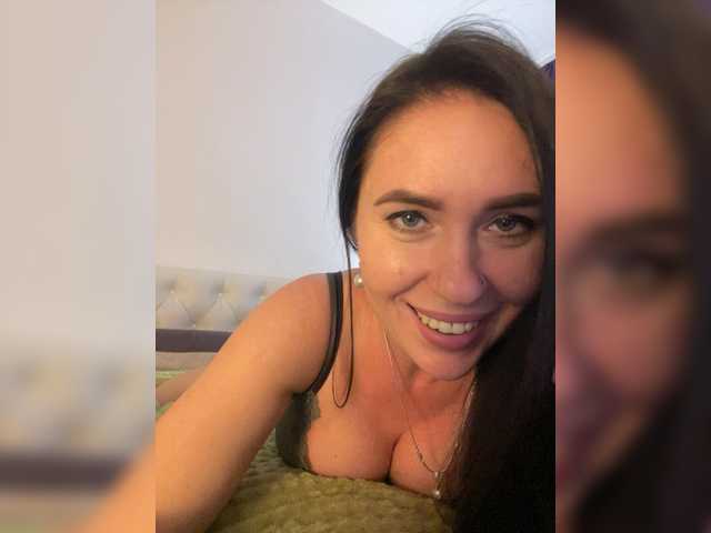 olexamiller live cam on BongaCams