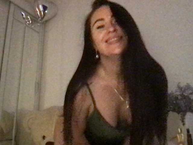 olexamiller live cam on BongaCams