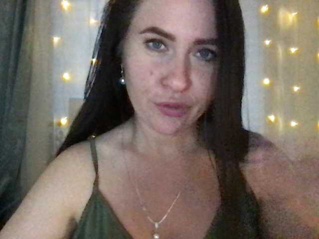 olexamiller live cam on BongaCams