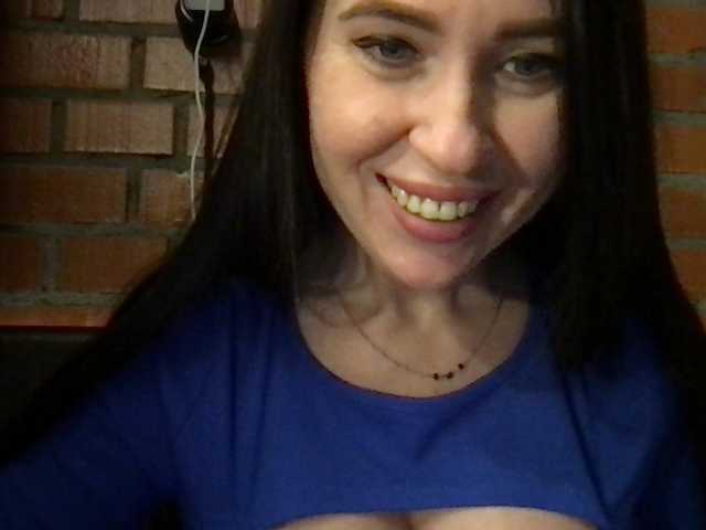 olexamiller live cam on BongaCams