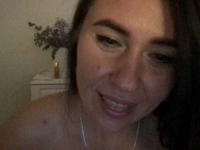 olexamiller live cam on BongaCams