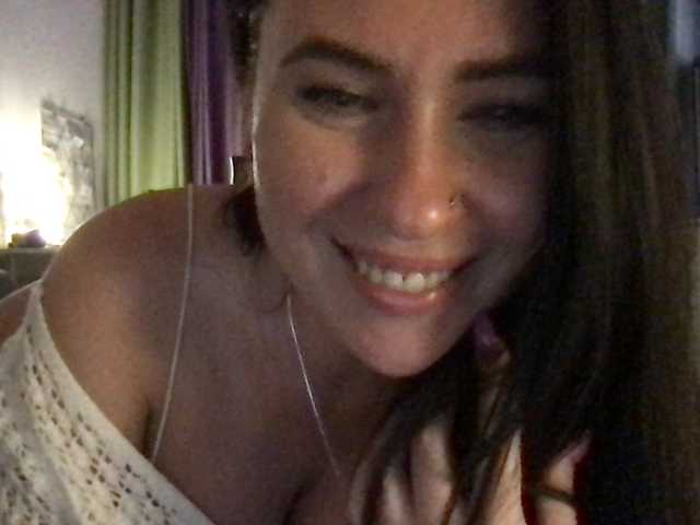 olexamiller live cam on BongaCams