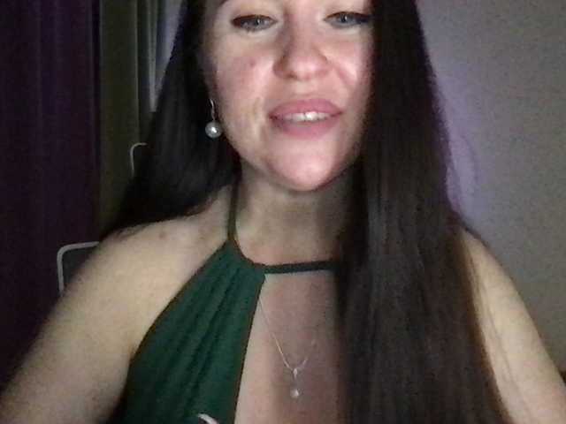 olexamiller live cam on BongaCams