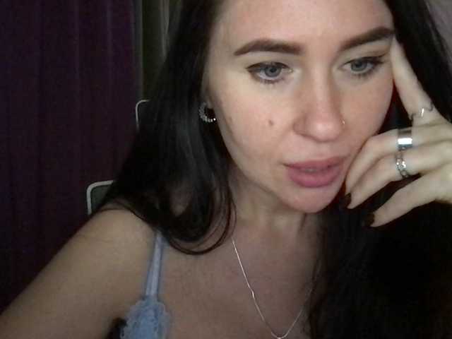 olexamiller live cam on BongaCams