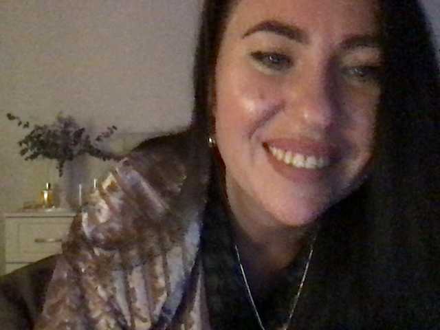 olexamiller live cam on BongaCams