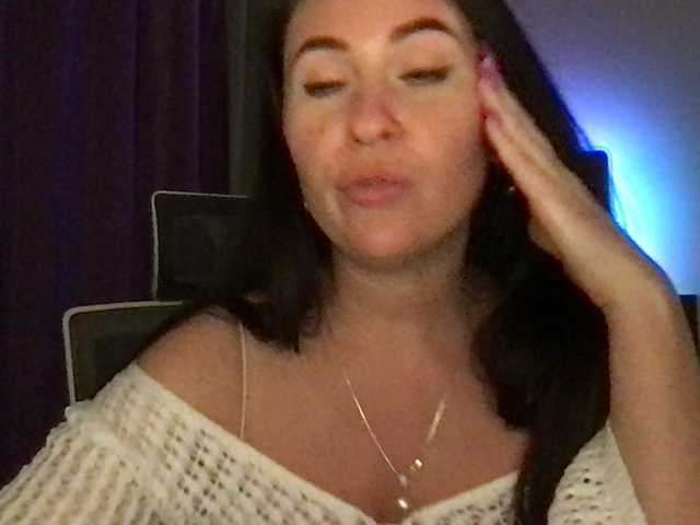 olexamiller live cam on BongaCams
