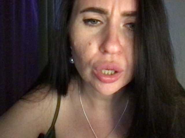 olexamiller live cam on BongaCams